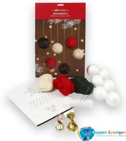 6 Kerstballen maken van styropor en vilt